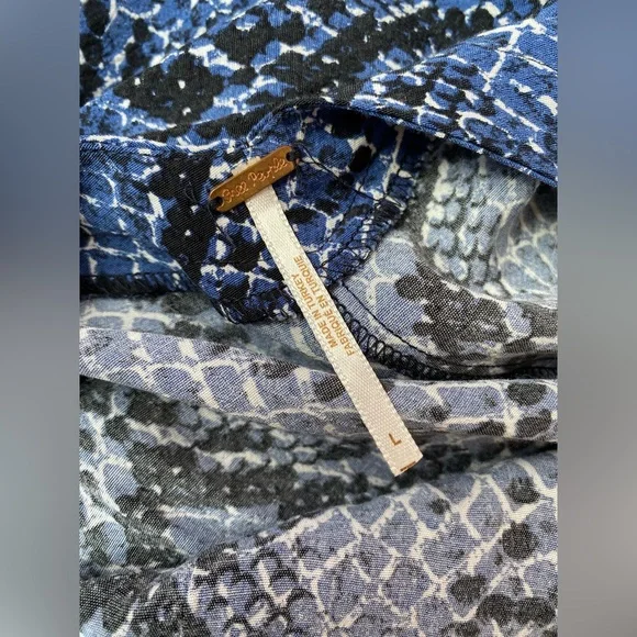 Free People Blue Snake Print Jumpsuit large - Picture 8 of 10